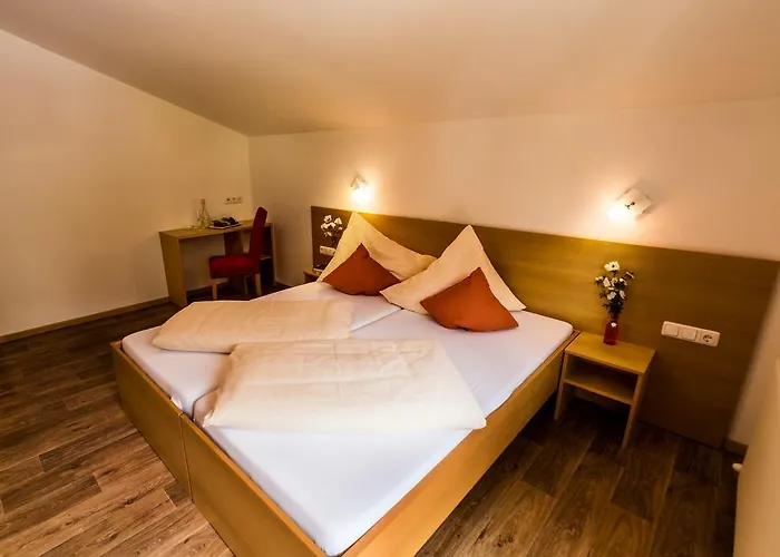 "Quality Hosts Arlberg" Hotel-Gasthof Freisleben